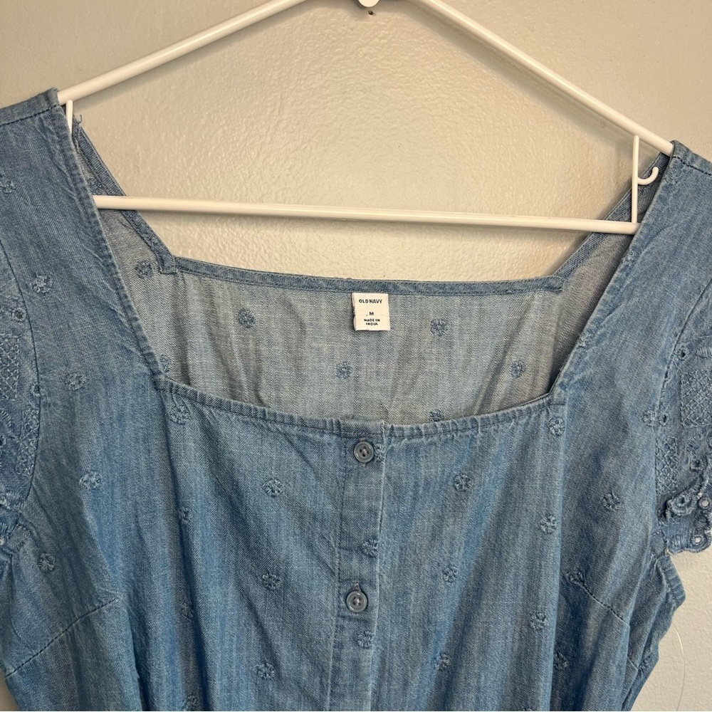 NWT Old Navy Denim Embroidered Mini Dress Cap Sleeve Square Neck Sz M Button Up - Picture 3 of 13